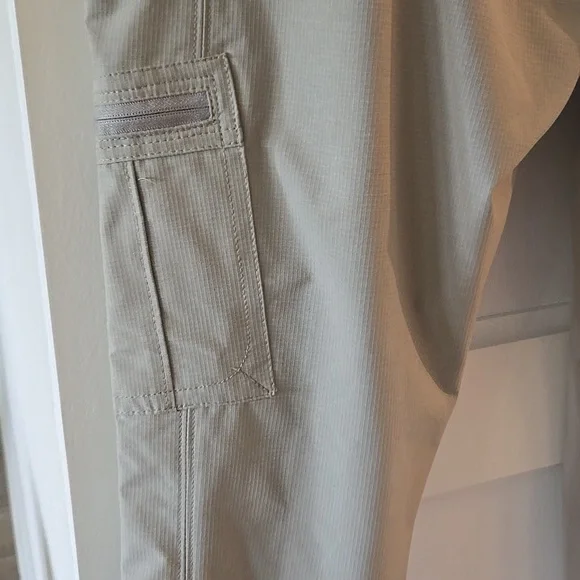 KÜHL Gray Cargo Pants - Picture 12 of 14